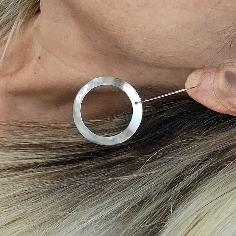 ABALONE RING DROP EARRINGS - Picture 4 of 8